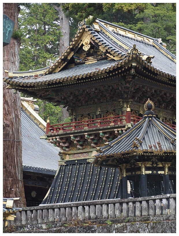 Thosho-gu Shrine