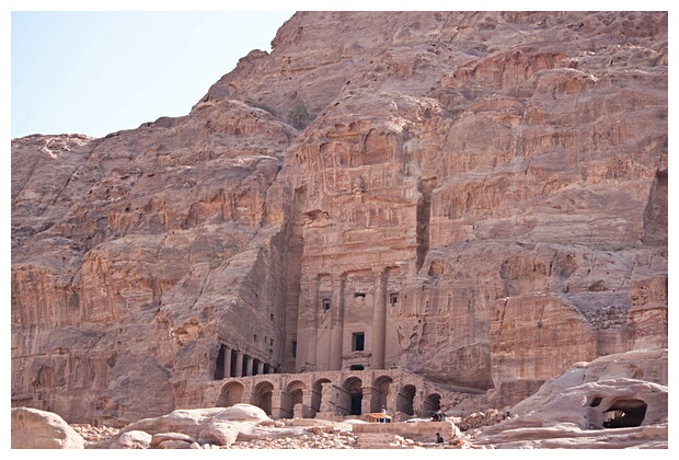 The Urn Tomb