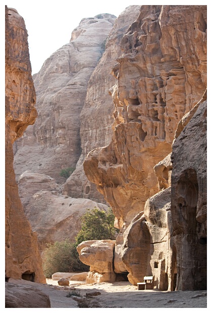 The Siq al-Barid