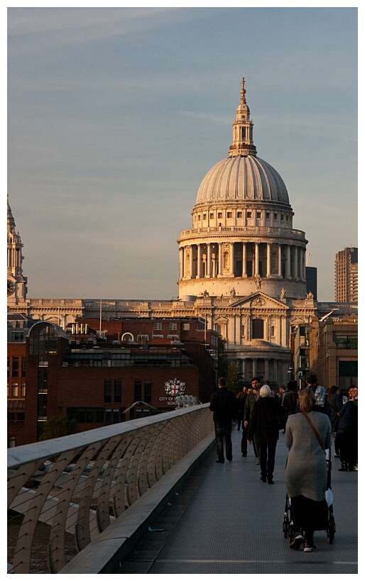 Millennium Bridge