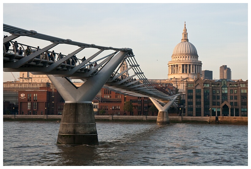 Millennium Bridge