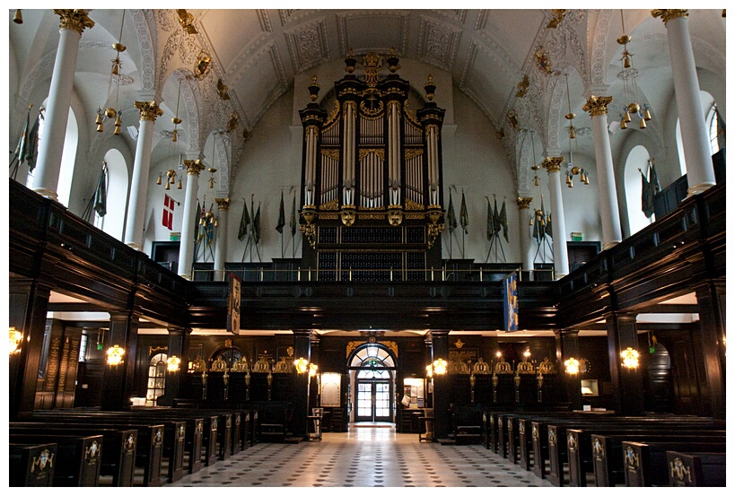 St Clement Danes