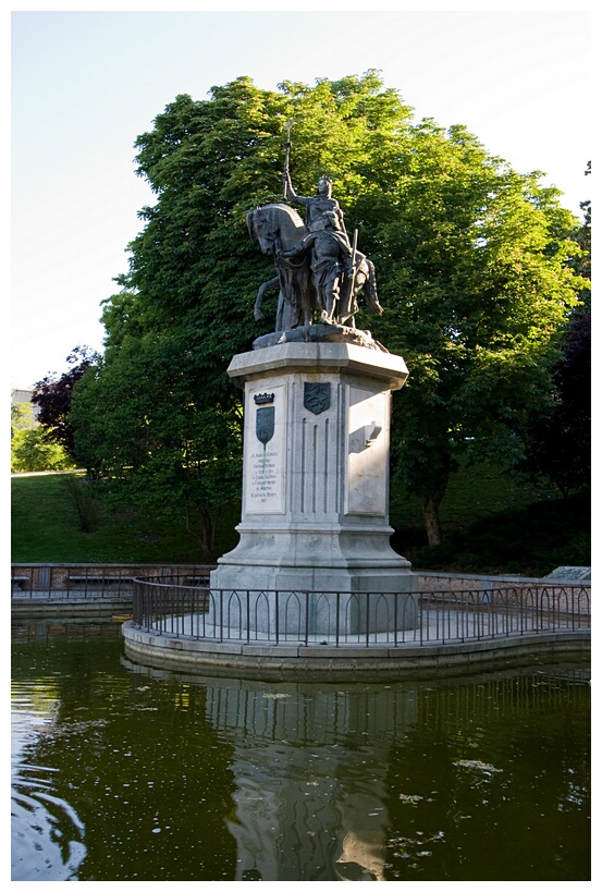 Monumento a Isabel la Catlica