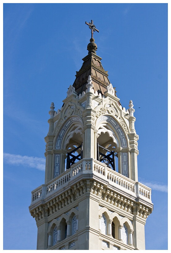 Campanario Neobizantino