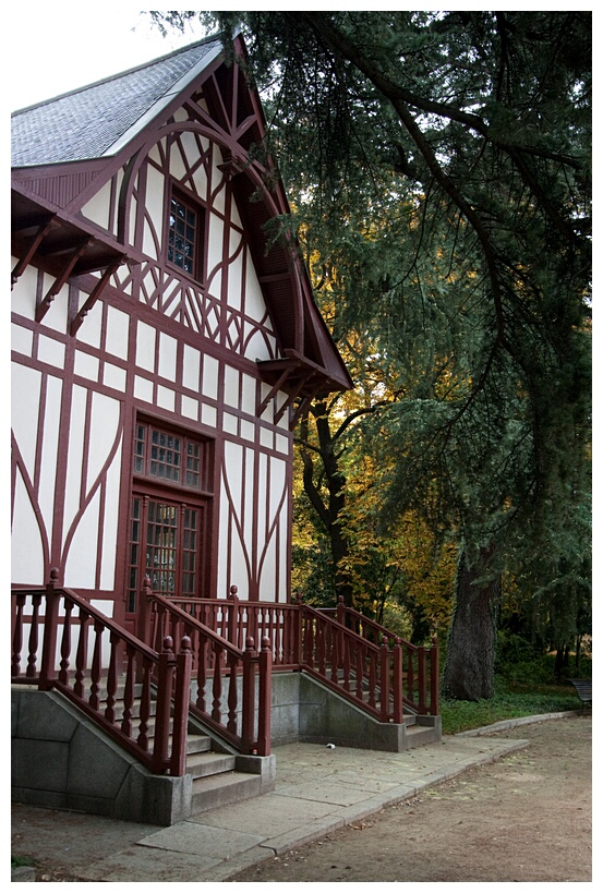 Edificio en el Campo del Moro