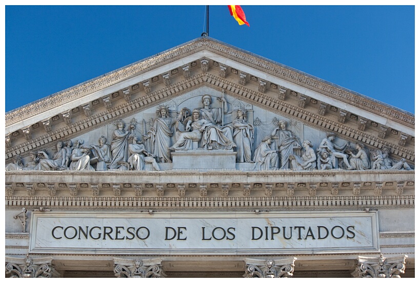 Frontn del Congreso