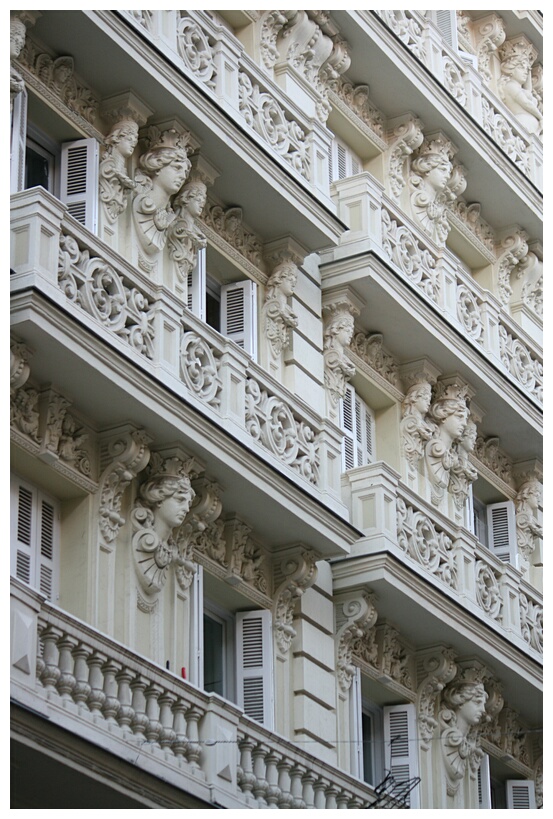 Edificios de la Calle Arenal