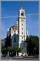 Iglesia de San Manuel y San Benito