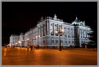 Vista Nocturna del Palacio Real