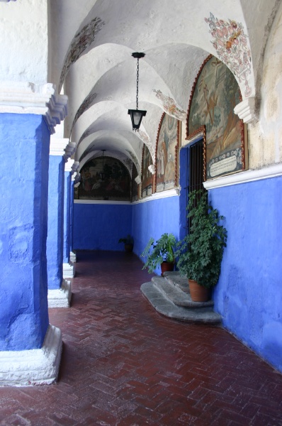 Claustro azul