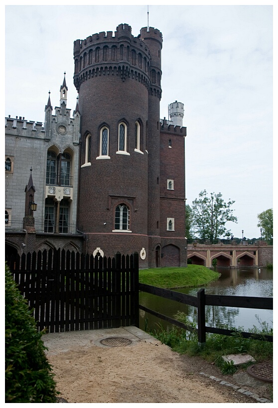 Kornik Castle