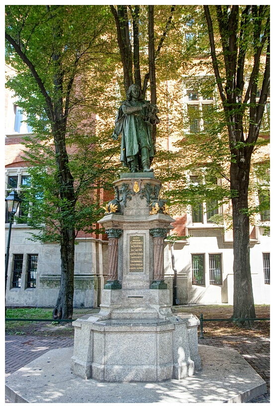 Copernicus Monument