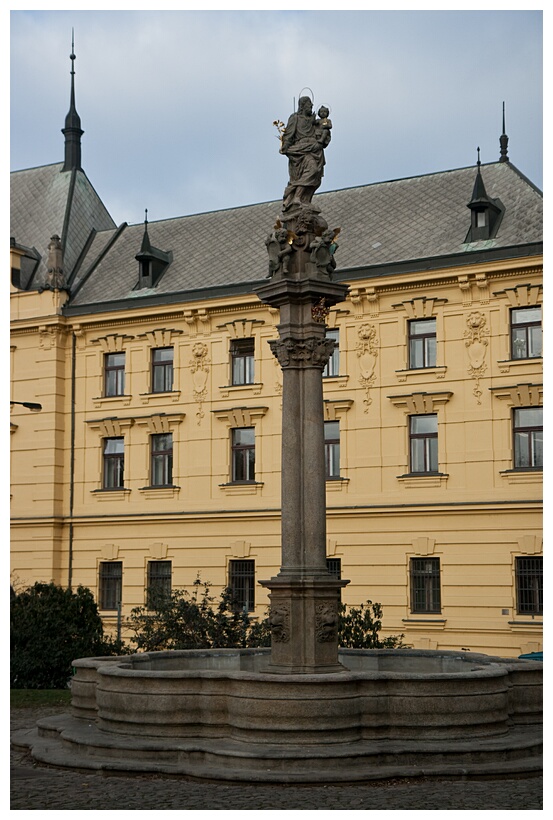 Karlovo Namesti