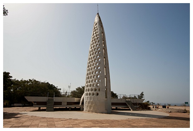 Memorial Gore-Almadies