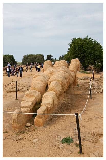 Atlante Tumbado