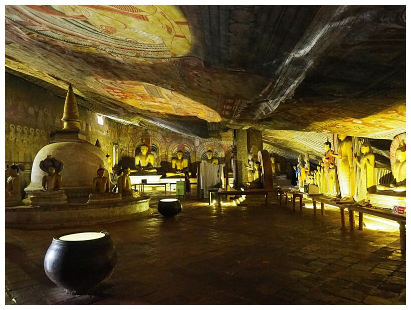 Dambulla Cave Temple