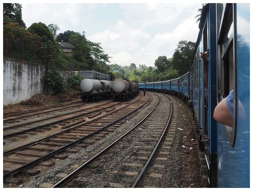 Train to Nuwara Eliya