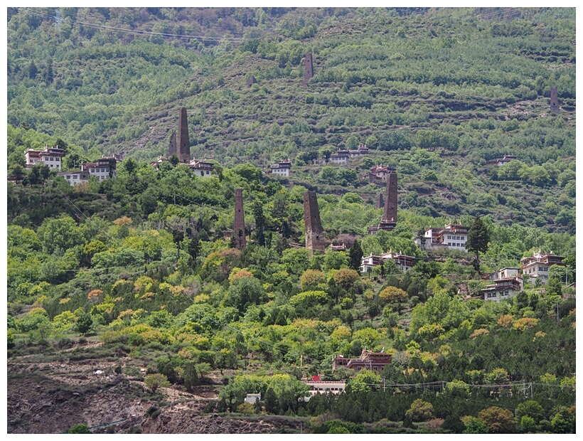 Suopo Watchtowers