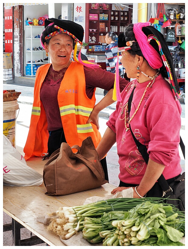 Jiarong Tibetan Women