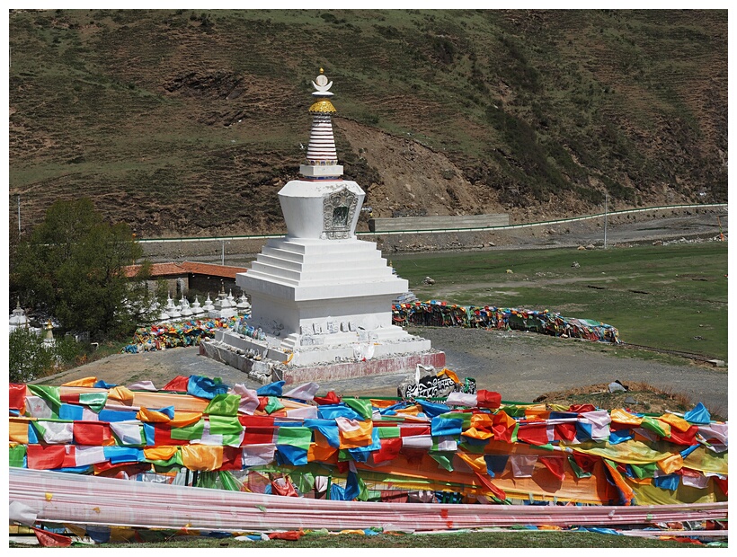 Tagong Pagoda