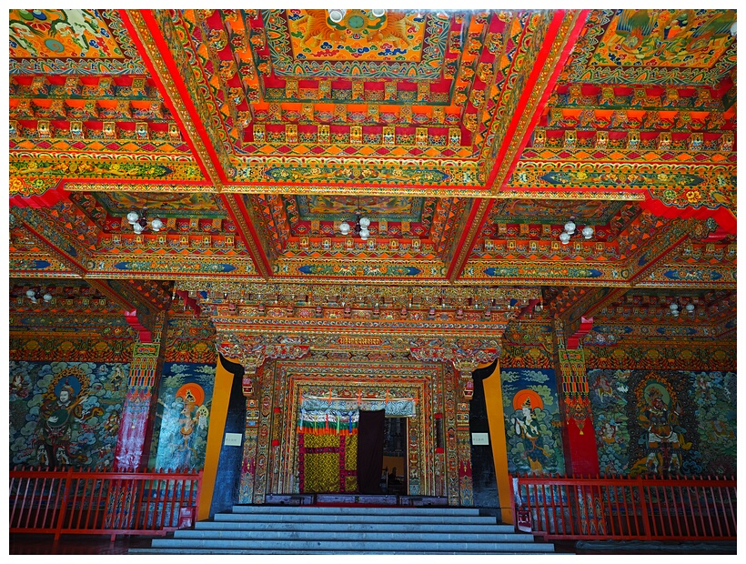 Ganden Thubchen Choekhorling Monastery 