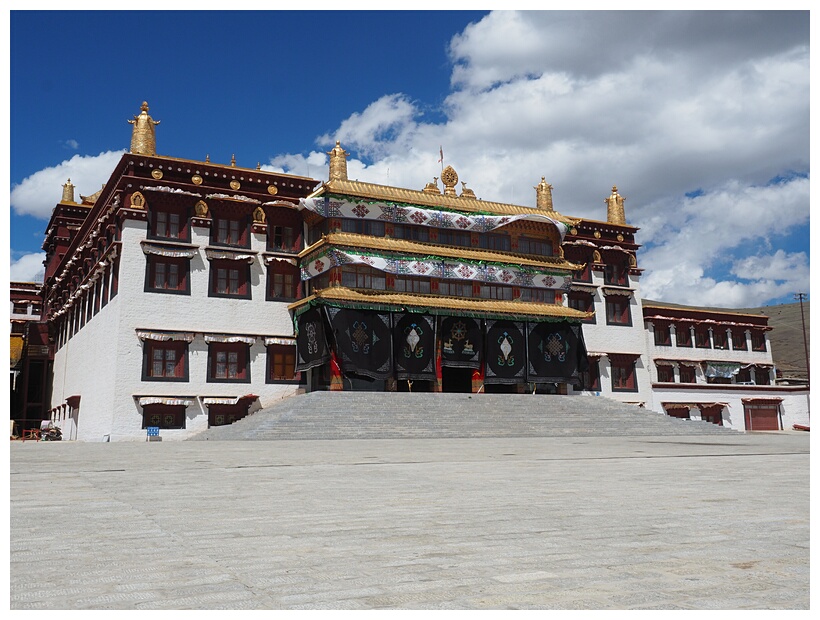 Ganden Thubchen Choekhorling Monastery 