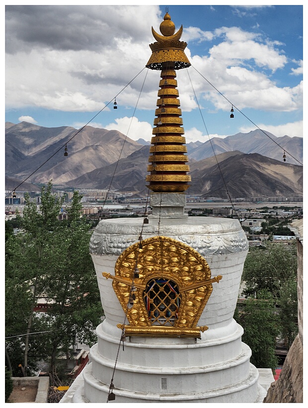 Drepung Monastery