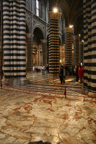 Interior del Duomo