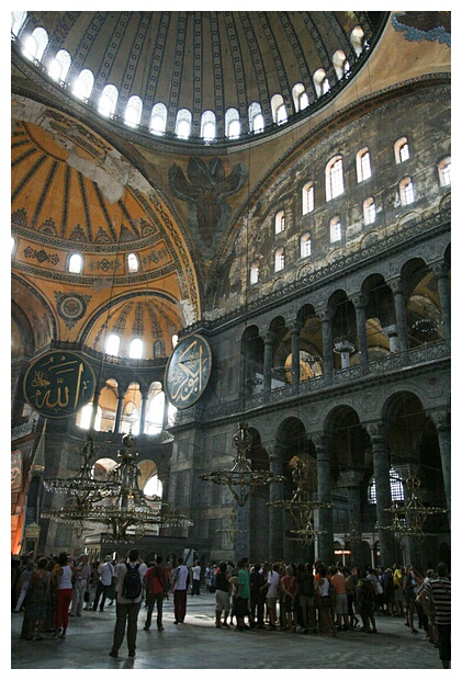 Tourists in Ayasofya