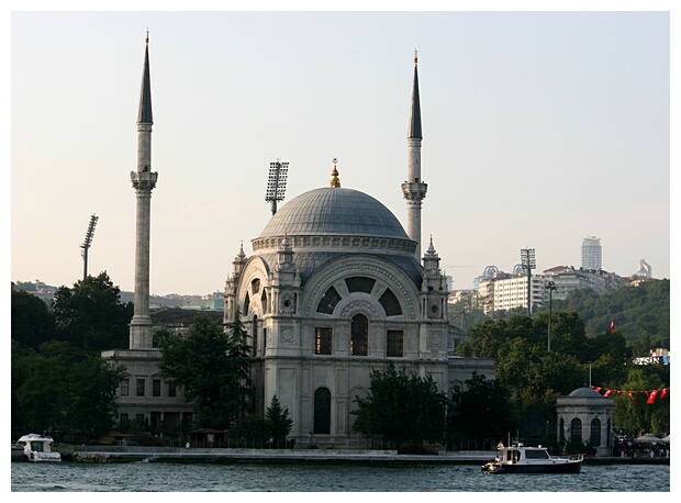 Dolmabahe Mosque