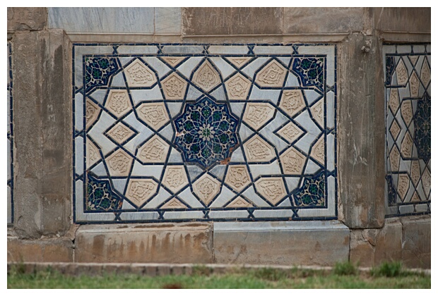 Bibi  Khanym Decoration