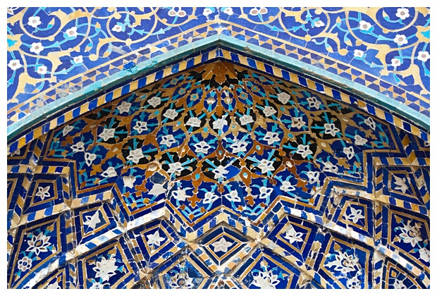 Kalon Mosque Decor