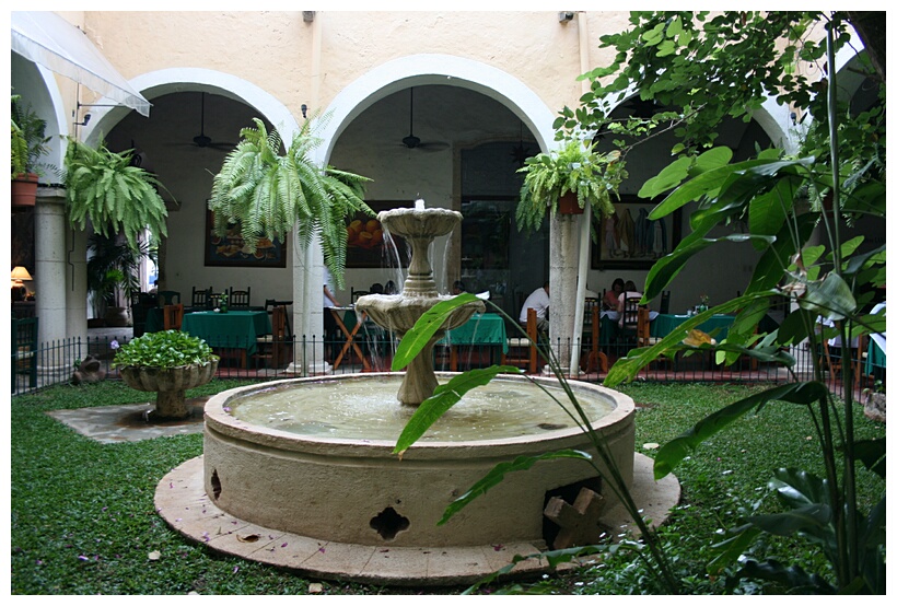 Patio Colonial